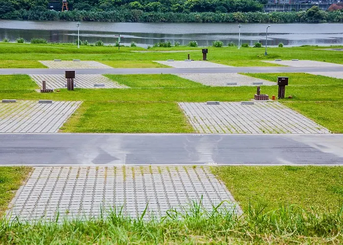 Taipei Hua Zhung Campsite